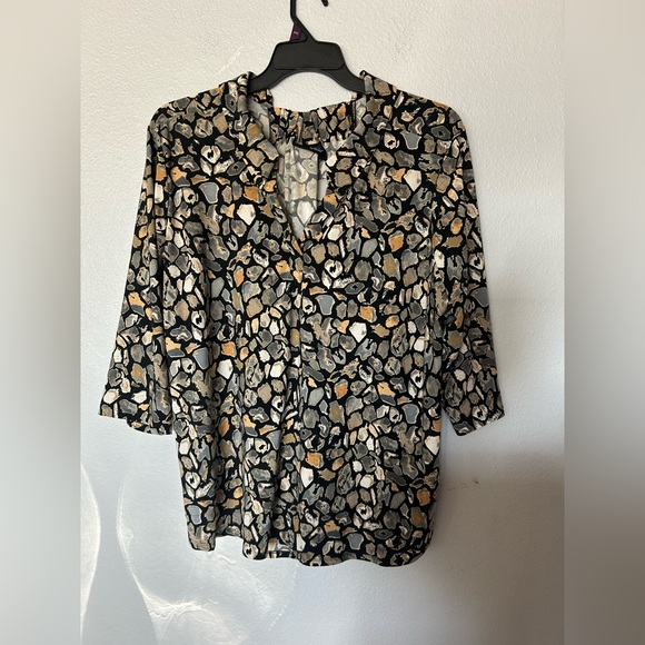 Attitudes by Renee Tops - Attitudes by Renée pebble rock pattern, free, flowing blouse